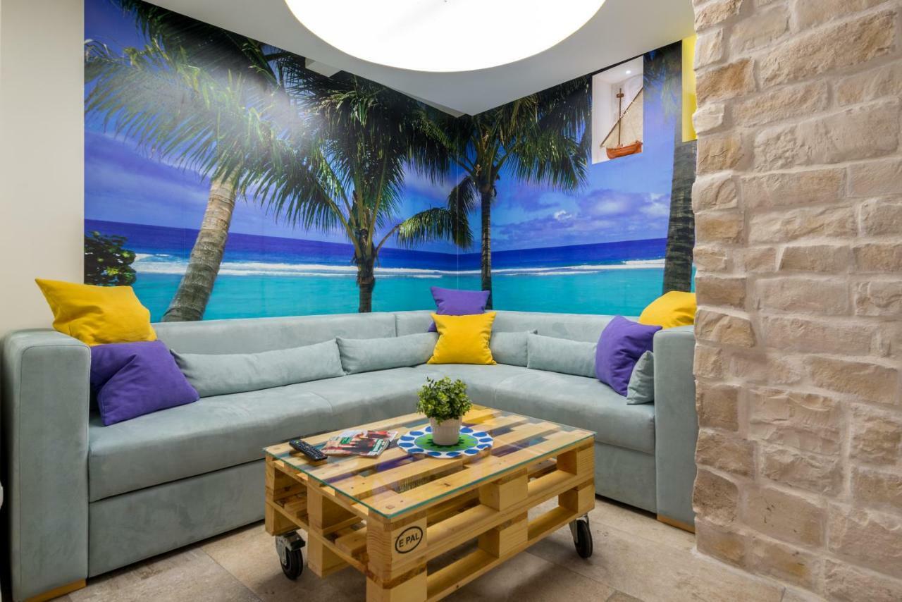 Petra Design Apartment *